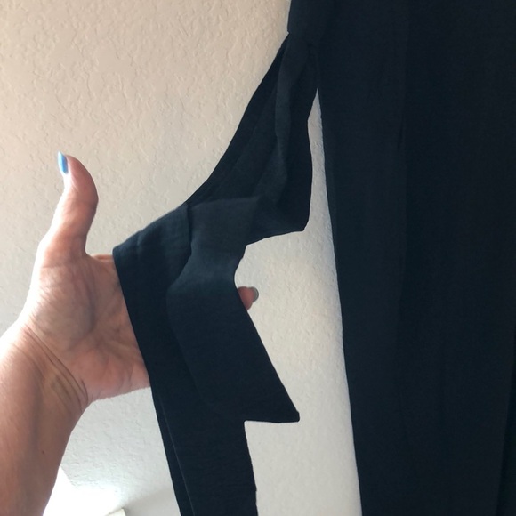 BloomChic Black and White Striped Jumpsuit 18-20 NWT - Picture 4 of 9